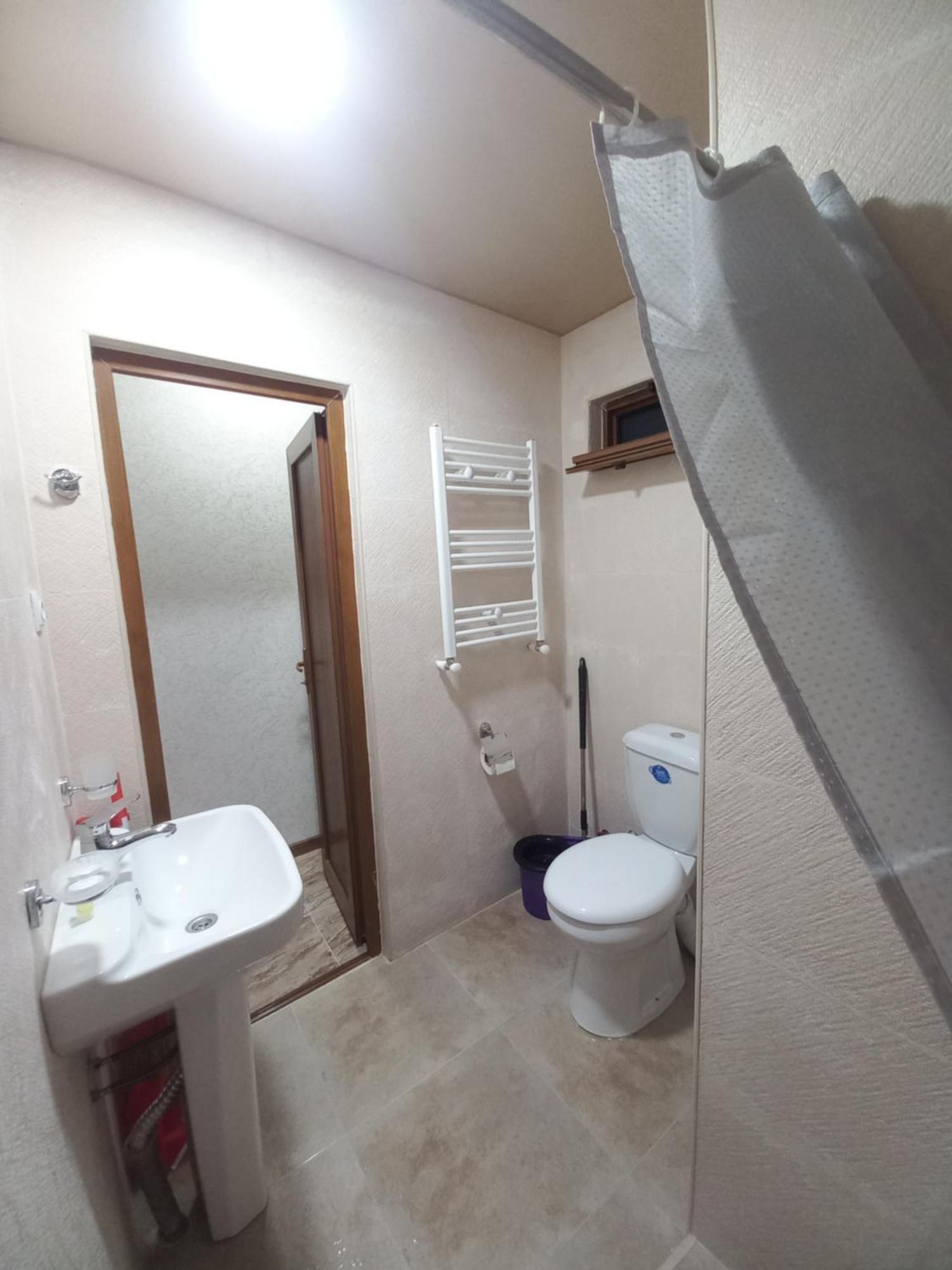Guest House Borjomula بورجومي الغرفة الصورة